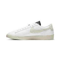 NIKE WMNS BLAZER LOW SE / BLANC