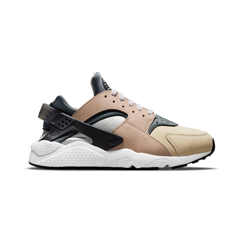 Nike Air Huarache / Beige