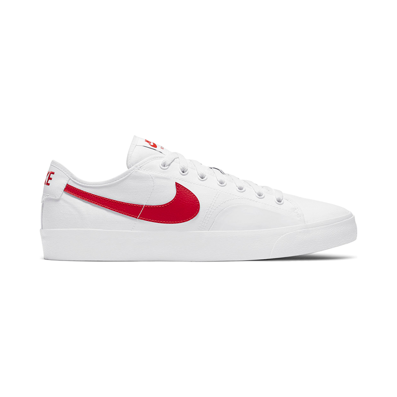 Nike SB Blazer Court / Blanc