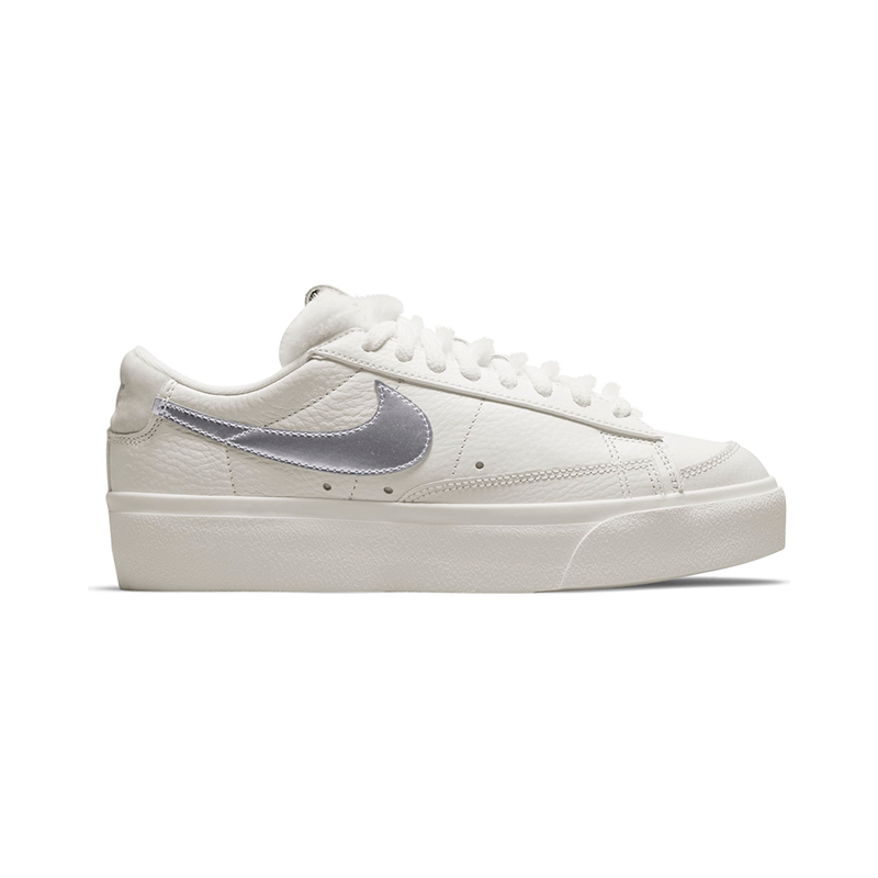 Nike Wmns Blazer Low...